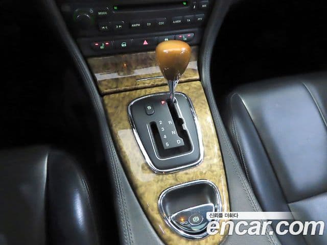 Jaguar S-TYPE, 2006 16