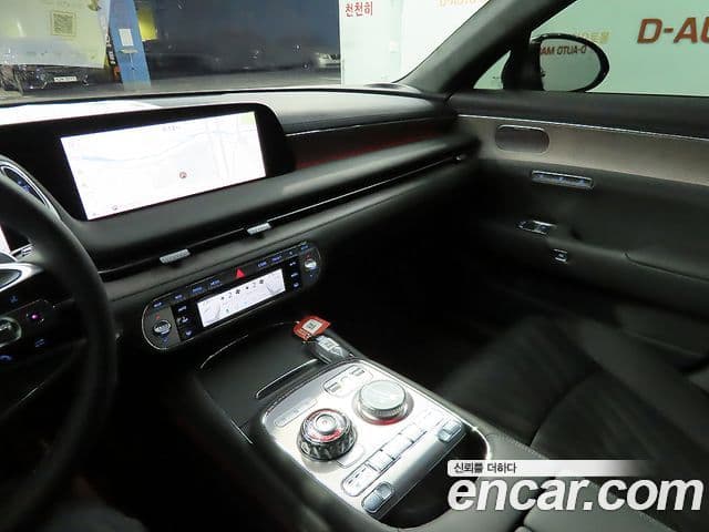 Genesis G90 (RS4) бензин 3.5 турбо e-S/C AWD, 2026 11