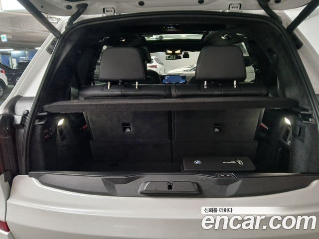 BMW X7 (G07) xDrive 40i M Sport 6인승, 2025 18