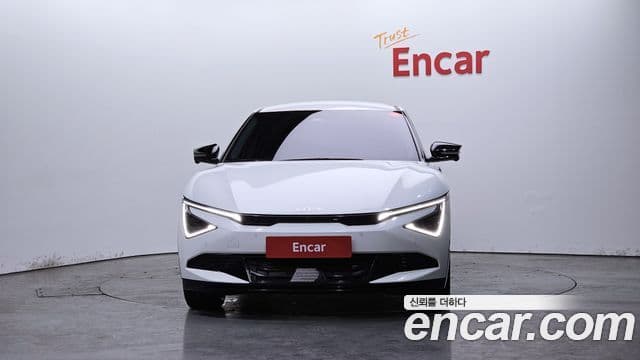Kia The / новый New EV6 Earth, 2025 3
