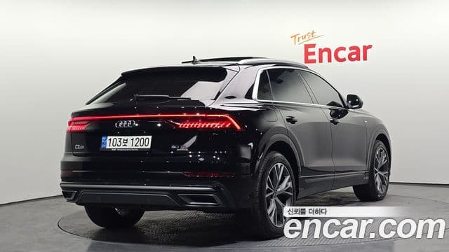 Audi Q8 (4M) Premium, 2021 2