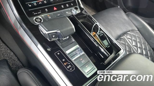 Audi Q8 (4M) Premium, 2021 9