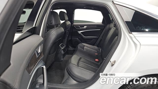 Audi A6 (C8) Premium, 2021 11