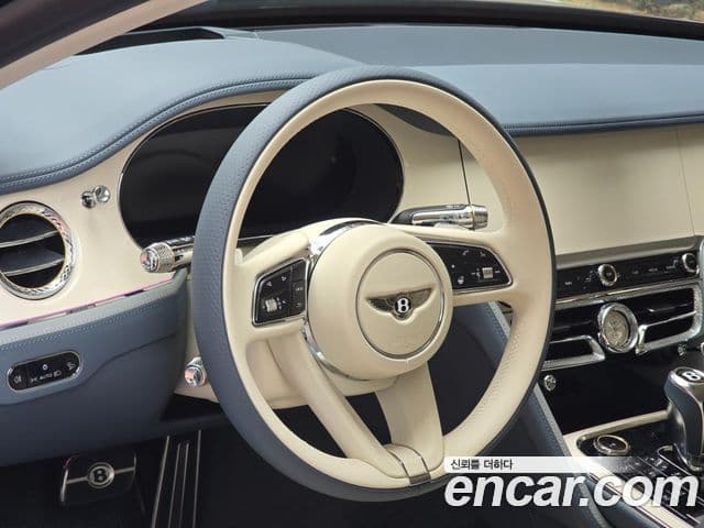 Bentley Flying Spur 4세대 4.0 Mulliner, 2026 12