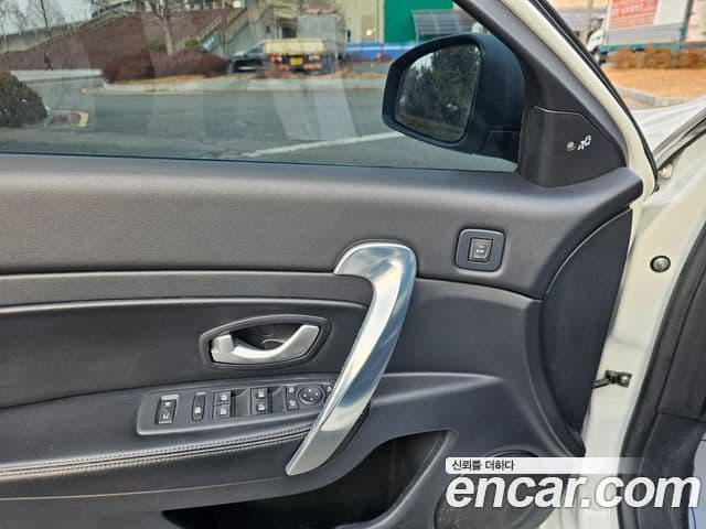 Renault Korea(Samsung) SM5 Nova Premium, 2015 14