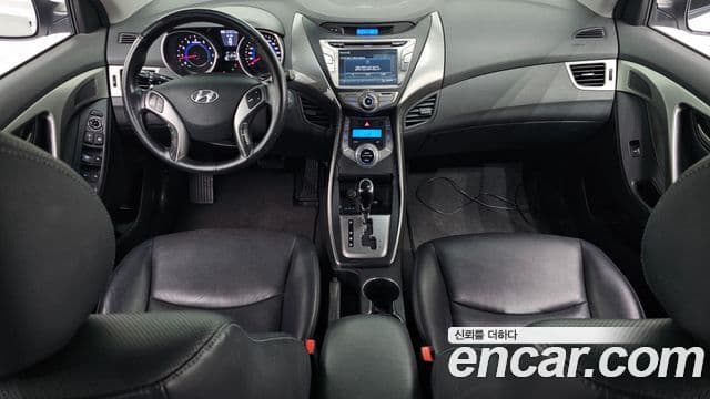 Hyundai Avante MD M16 GDI Avenue, 2014 7