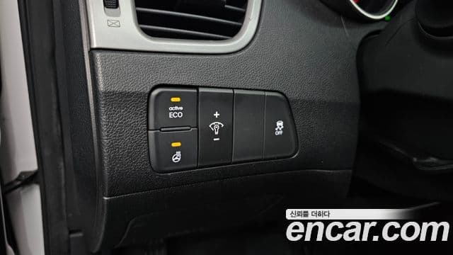 Hyundai Avante MD M16 GDI Avenue, 2014 19