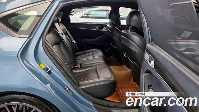 Genesis G80 Sport, 2017 12