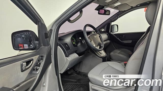 Hyundai Grand Starex CVX Premium, 2016 10