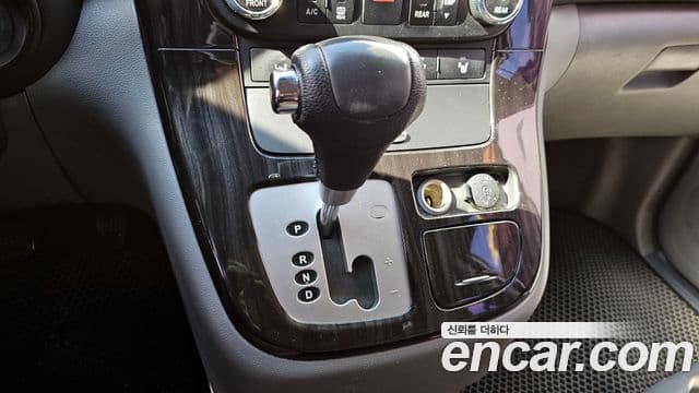 Kia Carnival R топовая версия, 2014 9