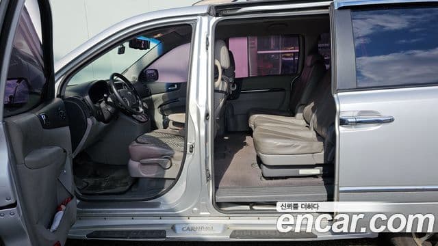 Kia Carnival R топовая версия, 2014 16