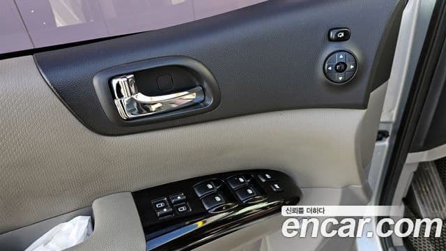 Kia Carnival R топовая версия, 2014 17