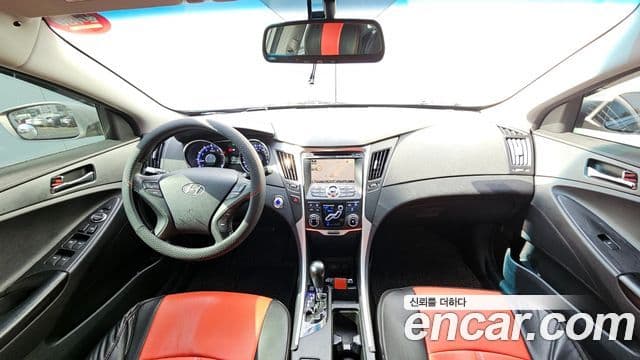 Hyundai YF Sonata LPI top, 2010 7