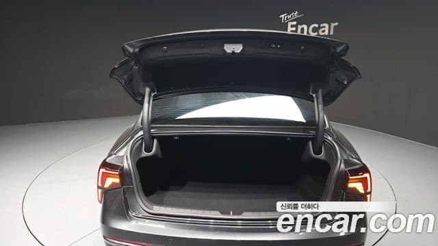 Kia The / новый New K5 3세대 Signature, 2025 20