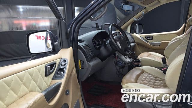 Hyundai Grand Starex кемпер, 2018 10