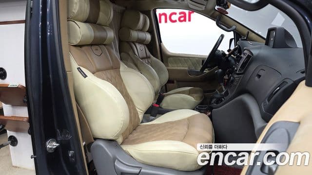 Hyundai Grand Starex кемпер, 2018 11