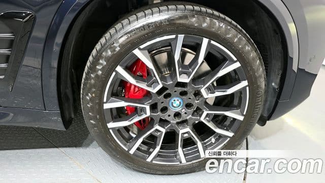 BMW X5 (G05) xDrive 50e M Sport, 2025 все фото