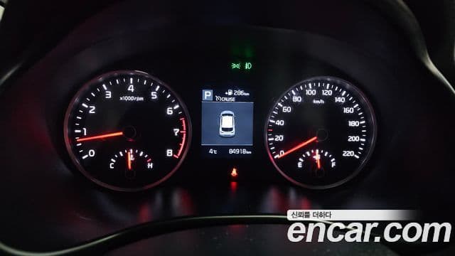 Kia Stonic Trendy, 2019 8