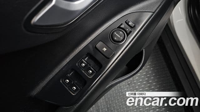 Kia Stonic Trendy, 2019 14