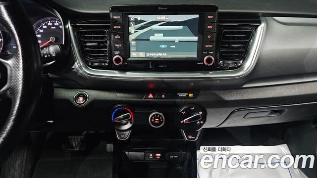 Kia Stonic Trendy, 2019 18