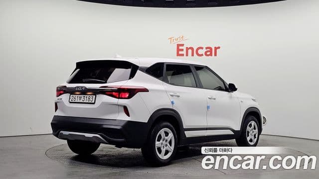 Kia Seltos Trendy, 2022 2