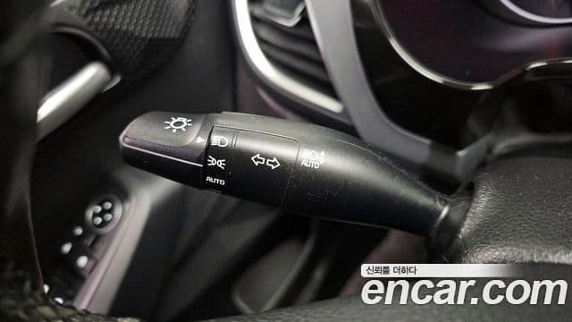 Kia Seltos Trendy, 2022 17