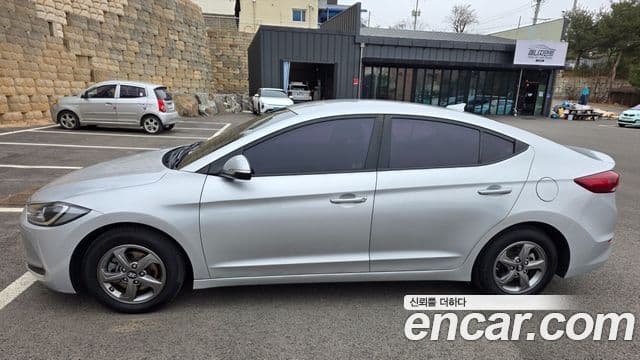 Hyundai Avante AD 1.6 GDI Smart, 2017 1