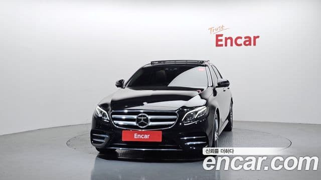 Mercedes-Benz E-класс W213 AMG Line, 2020 3