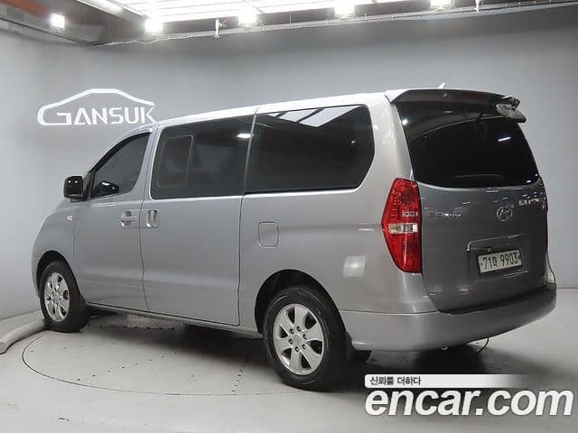 Hyundai Grand Starex 4WD кемпер, 2015 3