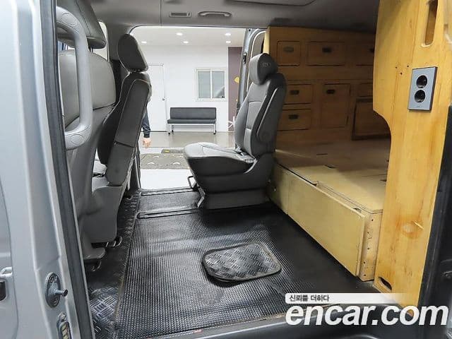 Hyundai Grand Starex 4WD кемпер, 2015 11