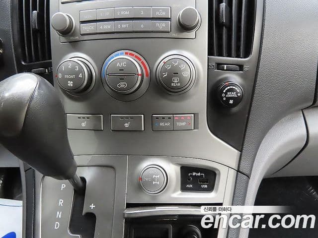 Hyundai Grand Starex 4WD кемпер, 2015 16