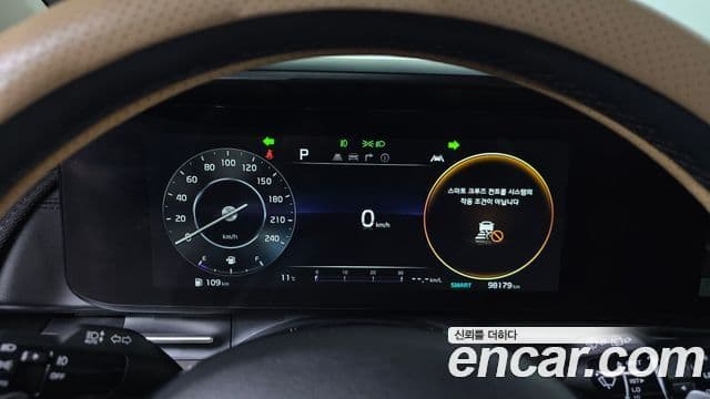 Kia Carnival 4세대 Signature, 2021 8