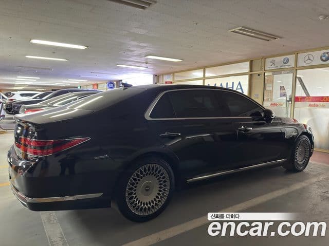 Genesis G90 Premium Luxury, 2021 4