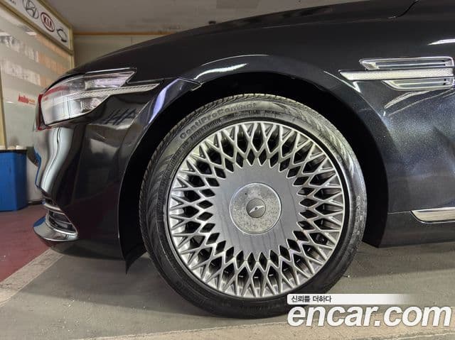 Genesis G90 Premium Luxury, 2021 все фото