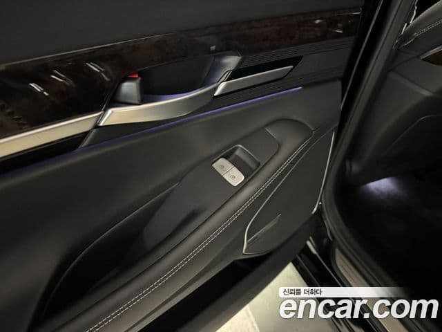 Genesis G90 Premium Luxury, 2021 19