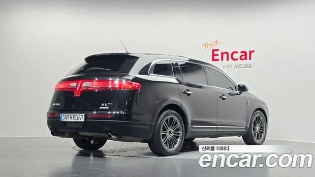 Lincoln MKT, 2014 2