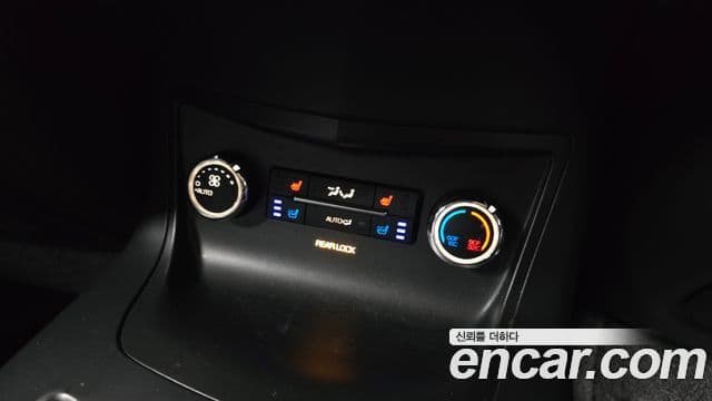 Lincoln MKT, 2014 19