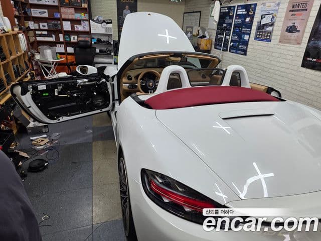 Porsche 718 Boxster, 2017 все фото