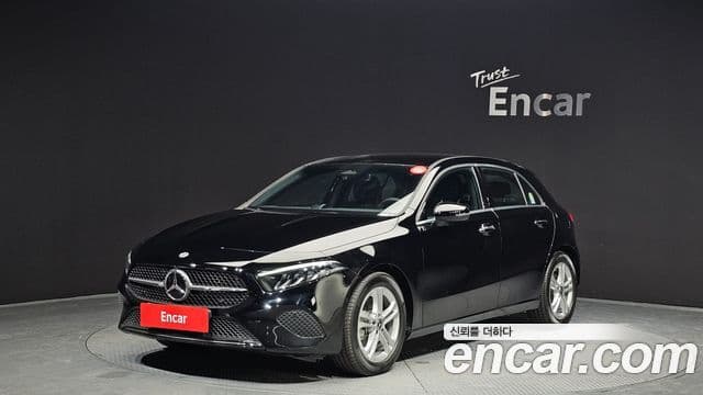Mercedes-Benz A-класс W177 A220 хэтчбек, 2025 1