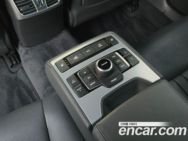 Genesis G80 Luxury, 2019 11