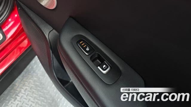 Kia 스팅어 Masters, 2018 19