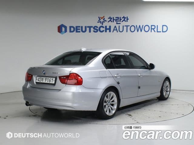 BMW 3시리즈 (E90) 320i седан CP, 2009 2