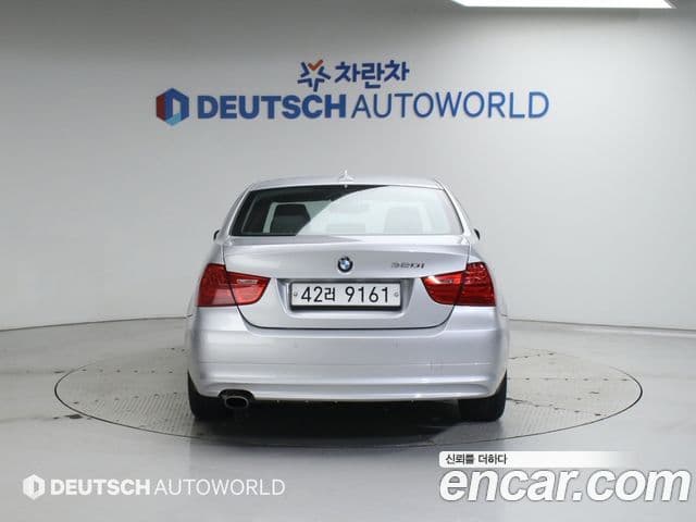 BMW 3시리즈 (E90) 320i седан CP, 2009 4