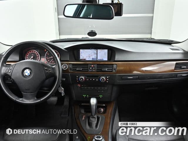 BMW 3시리즈 (E90) 320i седан CP, 2009 7