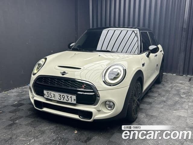 Mini Cooper S 3세대, 2019 2
