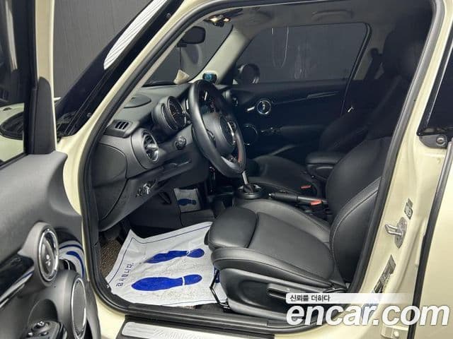 Mini Cooper S 3세대, 2019 7