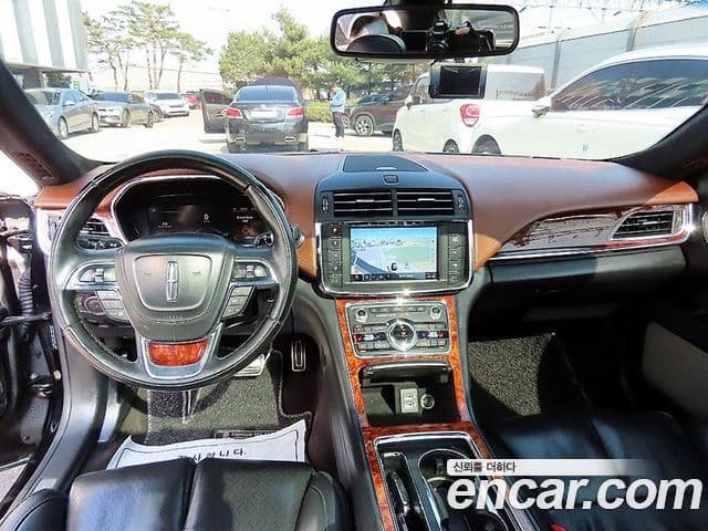 Lincoln Continental 10세대 3.0 Presidential AWD, 2017 7
