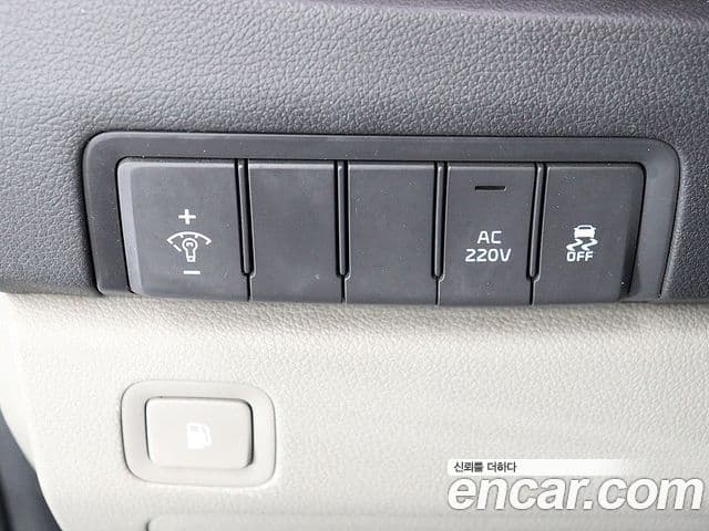Kia All New Carnival Prestige, 2015 13