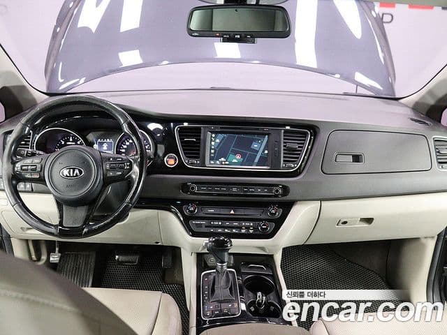 Kia All New Carnival Prestige, 2015 14