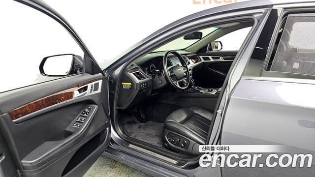 Hyundai Genesis DH Premium, 2014 10